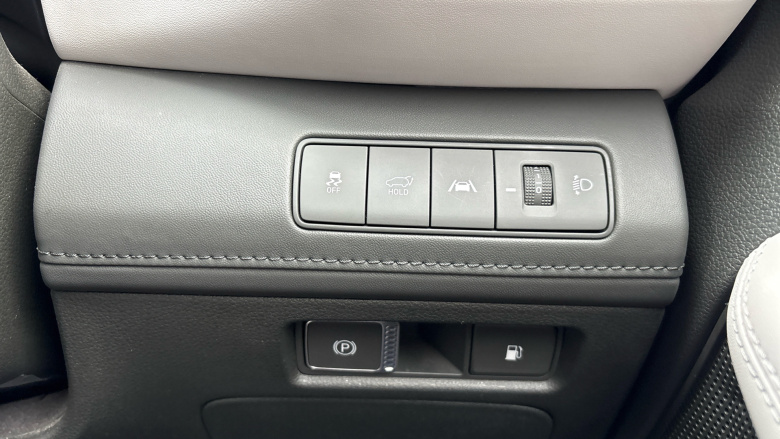 Hyundai SANTA FE 1.6 TGDi Plug-in Hybrid Ultimate 5dr 4WD Auto Estate